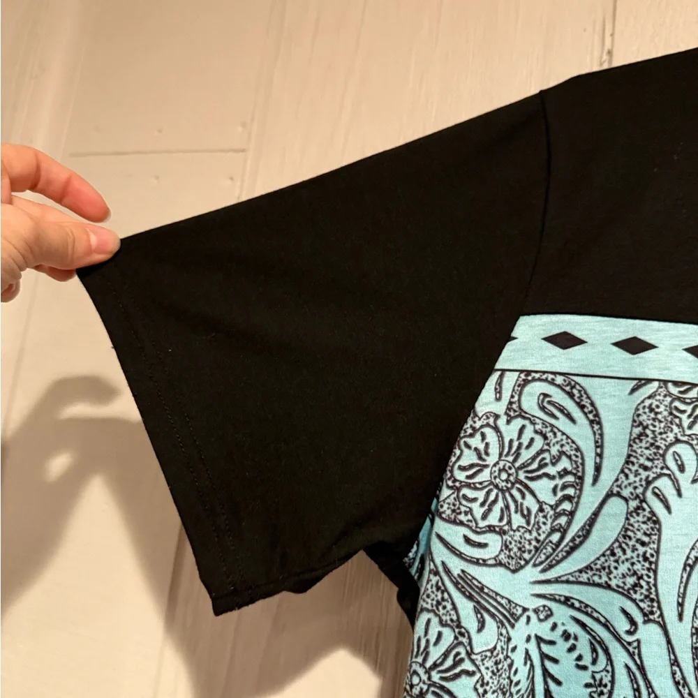 Black and Blue Patterned T-Shirt